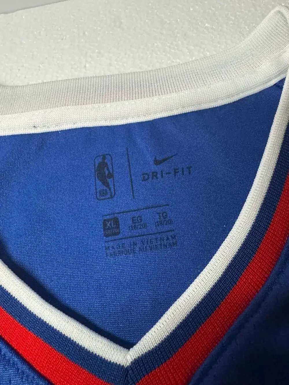 Nike Kawhi Leonard LA Clippers Icon Edition Swingman Jersey
